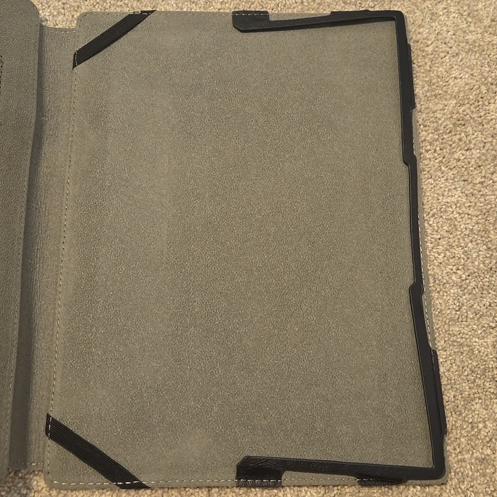 Tablet Cover 13"H X 9"W - Picture 3 of 7